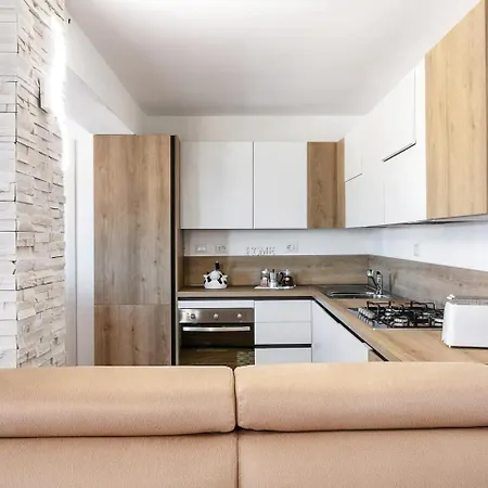 Casa Vista Mare Porto Rotondo Будинок відпочинку Ольбія