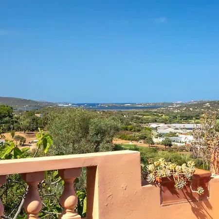 Casa Vista Mare Porto Rotondo Feriehus *